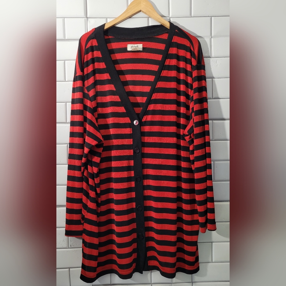 Fern Bratten Ladies Stretch Knit Red Black Striped Button Front Cardigan Plus Si